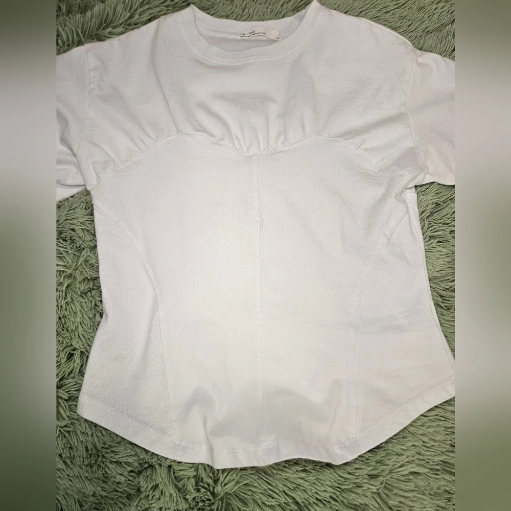 Oak + Fort White Fitted Short Sleeve Top - Picture 5 of 9